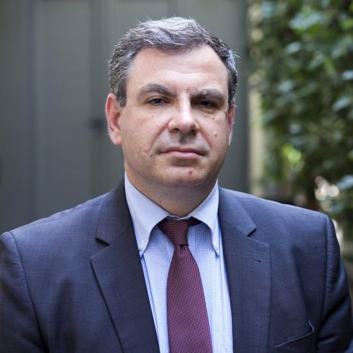 Νίκος Βέττας
